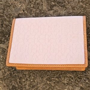 ~Coach Passport Case In Signature Canvas Print Blush Pink